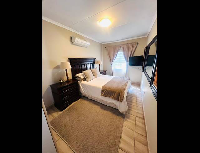 4 BEDROOM TOWNHOUSE FOR SALE IN CASHAN